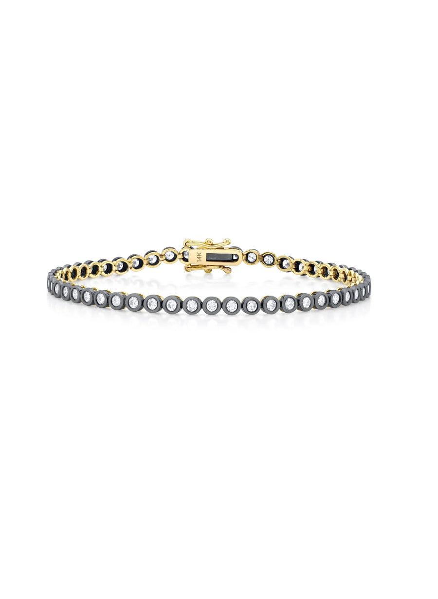 Lunette bezel-set round brilliant lab-grown diamond tennis bracelet in 18kt gold