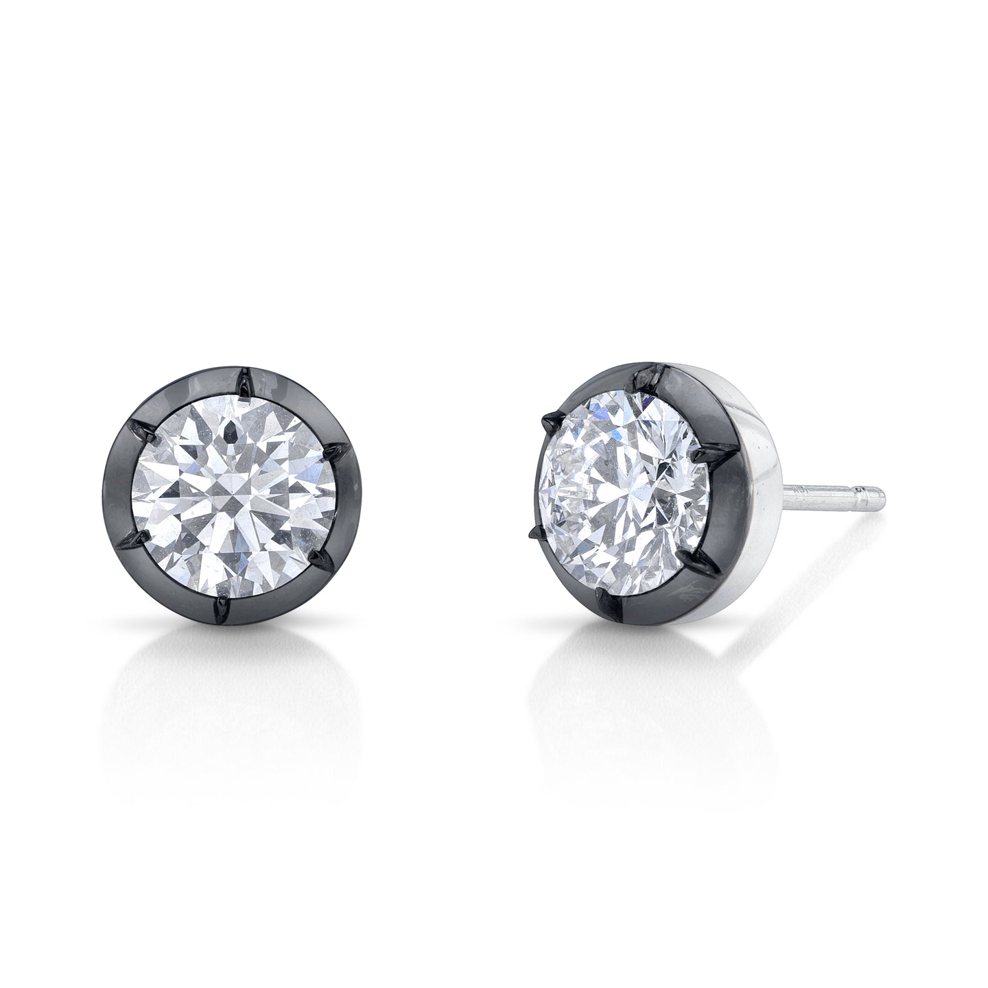 Bouton Lab-Grown Round Brilliant Diamond Studs